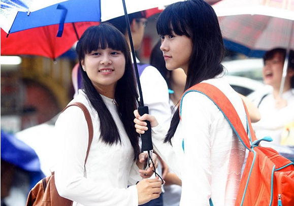 Quy chế tuyển sinh vào lớp 10 chuyên: Thí sinh phải qua sơ tuyển