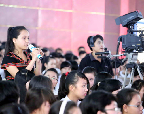 Tư vấn tuyển sinh: Phân biệt đào tạo từ xa khác gì hệ chính quy Tư vấn tuyển sinh: Phân biệt đào tạo từ xa khác gì hệ chính quy