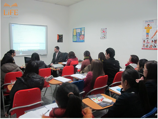 du học mỹ trường fls