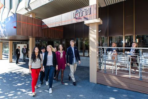 Cơ hội việc làm khi học ngành quản trị khách sạn tại Thuỵ Sĩ? Cơ hội việc làm khi học ngành quản trị khách sạn tại Thuỵ Sĩ?