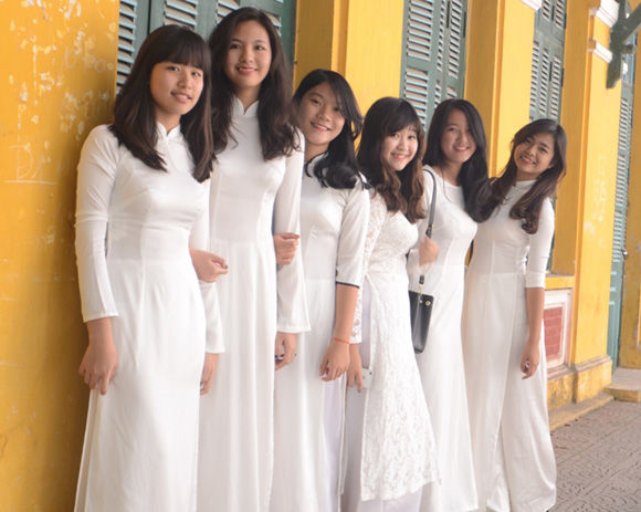 Đồng phục học sinh Việt Nam qua các thời đại