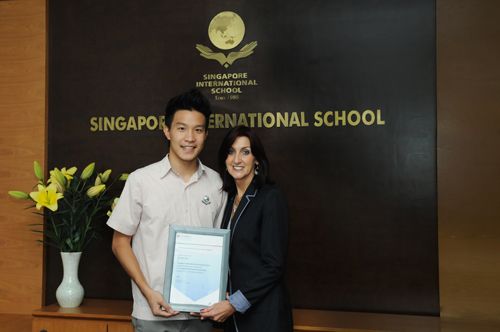 Chương trình Cambridge IGCSE and ASIA trao học bổng cho học sinh VN