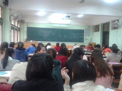 Lãnh đạo các trường ĐHCĐ cần làm gì để ngăn chặn học thuê, thi hộ?