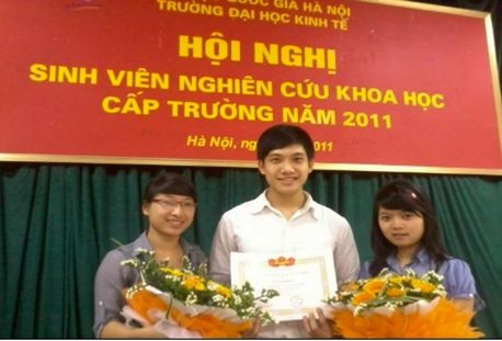 Vũ Xuân Hoà nhận học bổng tiến sĩ toàn phần du học Mỹ Vũ Xuân Hoà nhận học bổng tiến sĩ toàn phần du học Mỹ