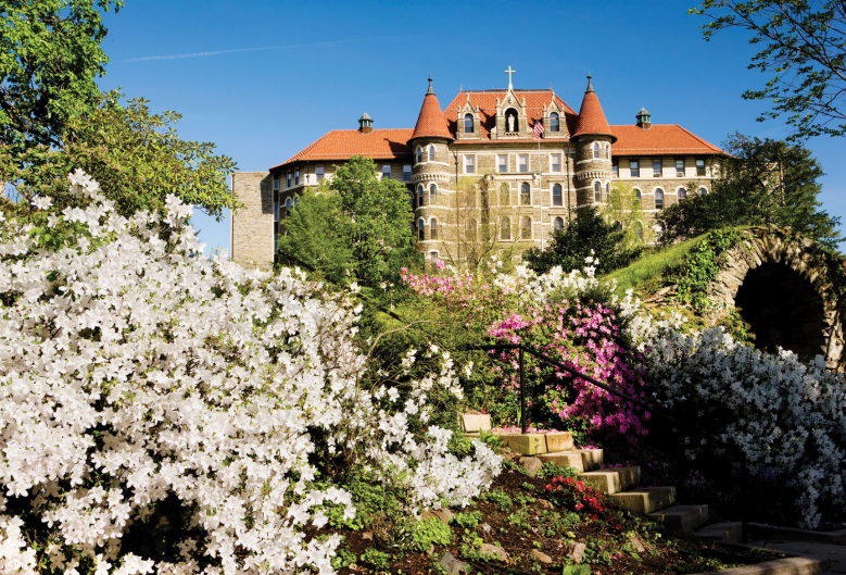 Trải nghiệm tiếng Anh tại Mỹ cùng FLS International