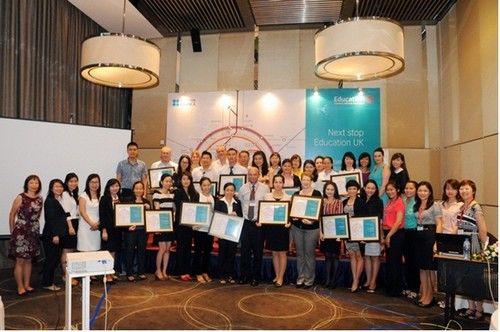 Hội Đồng Anh mở rộng liên kết với các công ty tư vấn du học Anh Hội Đồng Anh mở rộng liên kết với các công ty tư vấn du học Anh