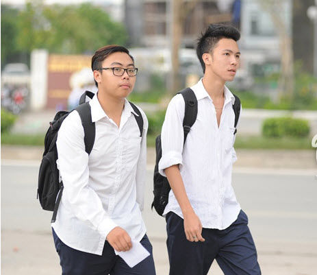 Thí sinh bước vào ngày cuối thi tốt nghiệp THPT 2014