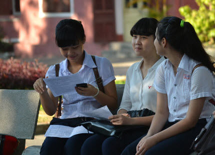 Thí sinh bước vào ngày cuối thi tốt nghiệp THPT 2014
