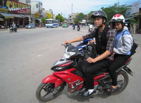 Hỗ trợ xe ôm miễn phí cho thí sinh đi thi đại học Hỗ trợ xe ôm miễn phí cho thí sinh đi thi đại học