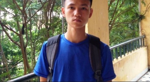 Sĩ tử mồ Côi Hoàng Văn Bình đạt 20 điểm trong kỳ thi đại học