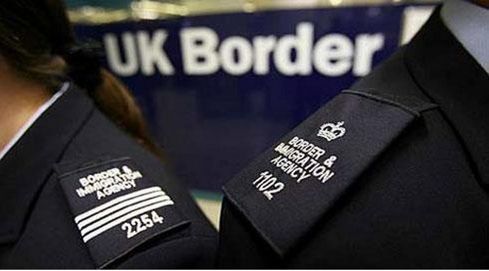 Sinh viên quốc tế học tập tại Anh sẽ bị kiểm tra tiếng anh Sinh viên quốc tế học tập tại Anh sẽ bị kiểm tra tiếng anh