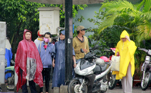 Những hình ảnh cảm động mùa thi đại học cao đẳng 2014