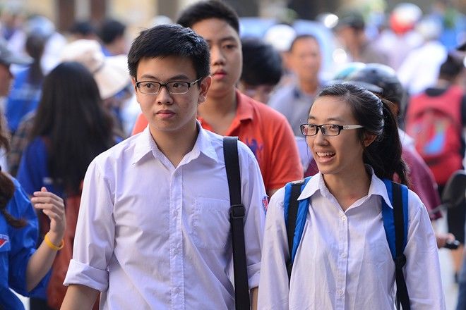 Lác đác thí sinh làm thủ tục dự thi đại học Ngoại thương