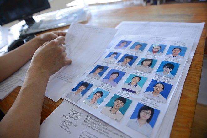 Lác đác thí sinh làm thủ tục dự thi đại học Ngoại thương