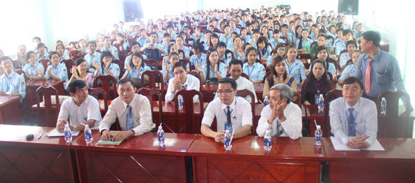 Cơ hội xét tuyển nguyện vọng bổ sung vào các ngành học hấp dẫn tại CKM