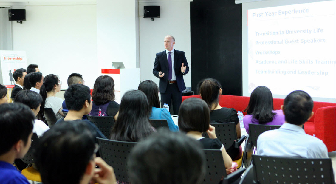 chương trình cữ nhân đại học anh quốc việt nam British University