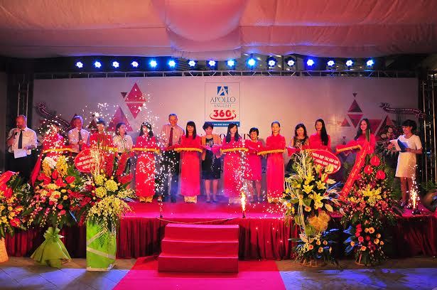Apollo English khai trương trung tâm tiếng anh cho người lớn