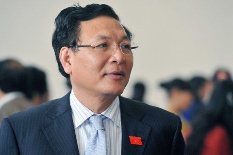 Sẽ bán bản quyền sách giáo khoa do Bộ giáo dục biên soạn Sẽ bán bản quyền sách giáo khoa do Bộ giáo dục biên soạn