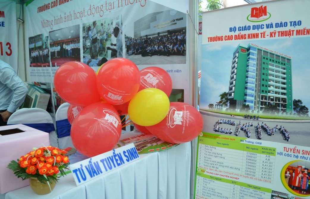 Trường Cao đẳng Kinh tế - Kỹ thuật Miền Nam