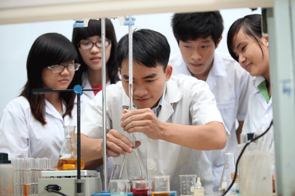 Chất lượng đào tạo sinh viên trường y chưa kịp với quy mô