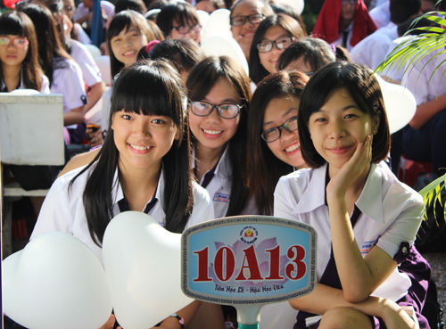 TPHCM yêu cầu chấm dứt tình trạng dạy thêm ở các trường THPT TPHCM yêu cầu chấm dứt tình trạng dạy thêm ở các trường THPT