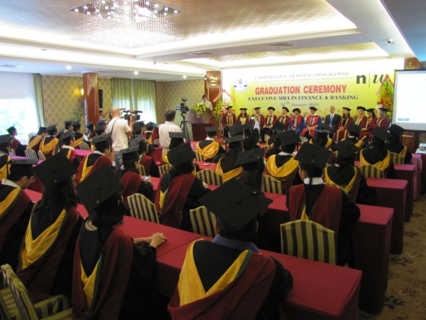 Chương trình liên kết EMBA chuyên ngành tài chính ngân hàng