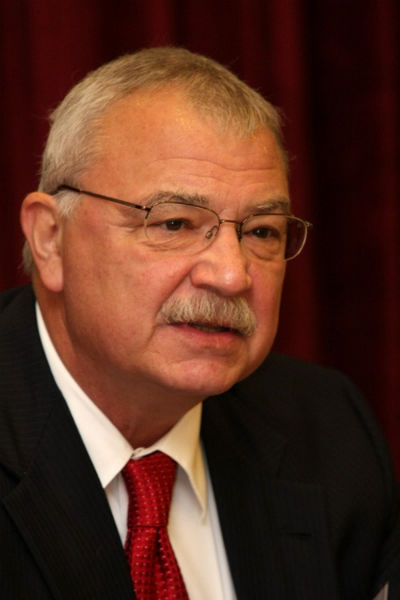 Cựu đại sứ Mỹ Michael W. Michalak bàn về giáo dục Cựu đại sứ Mỹ Michael W. Michalak bàn về giáo dục