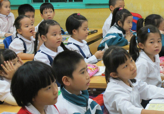 Hiệu trường là người trách nhiệm đầu tiên vấn đề lạm thu Hiệu trường là người trách nhiệm đầu tiên vấn đề lạm thu