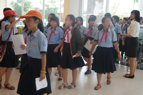 Hơn 1.300 HS tham gia cuộc thi Vô địch TOEFL Junior tại Wellspring Saigon - Ảnh 1