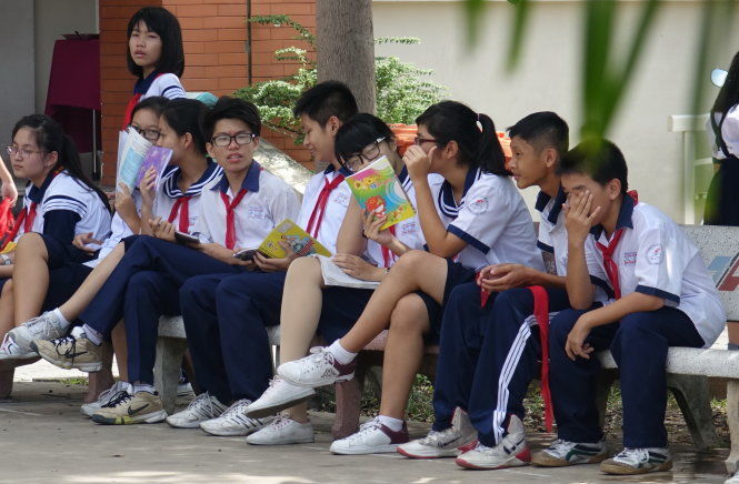 Học quá tải, học sinh trường công lập chuyển sang trường tư Học quá tải, học sinh trường công lập chuyển sang trường tư