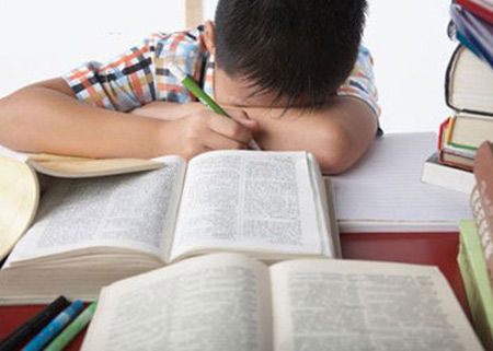 Học sinh vẫn học thêm