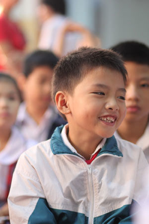 Nụ cười của các bé thi TOEFL Primary Challenge 2014