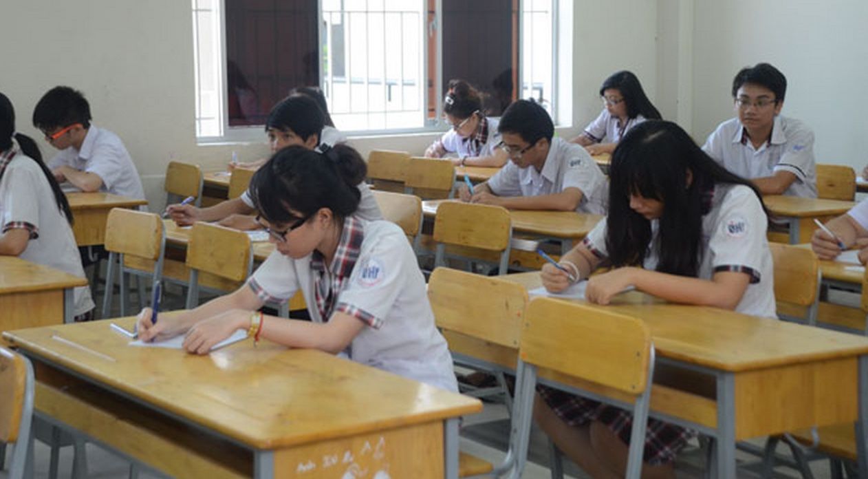 Bộ, trường, giáo viên và học sinh đều lúng túng với kỳ thi THPT quốc gia Bộ, trường, giáo viên và học sinh đều lúng túng với kỳ thi THPT quốc gia