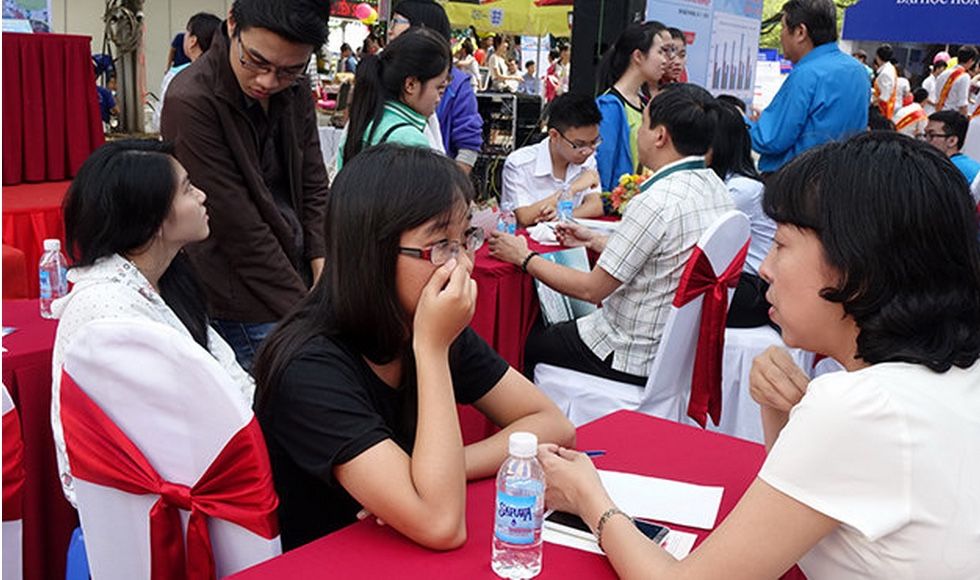 Tư vấn tâm lý học đường: Thiếu thốn đủ đường