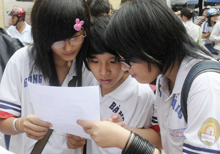 Chỉ tiêu tuyển sinh lớp 10 Hà Nội năm 2015 dự kiến giảm Giảm chỉ tiêu, tuyển sinh lớp 10 Hà Nội năm 2015 nhiều căng thẳng