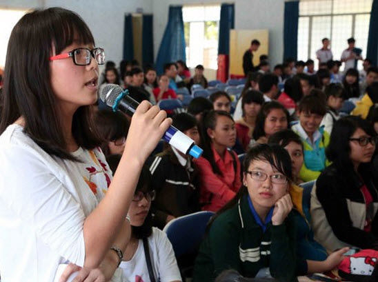 Có được chọn môn thay thế ngoại ngữ ?