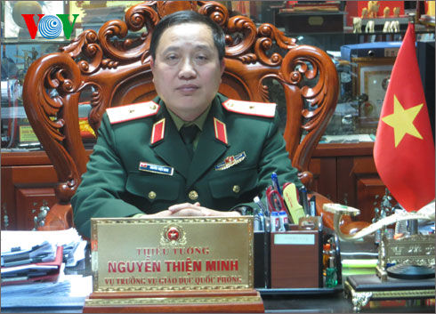 Chỉ sinh viên đại học chính quy mới được tạm hoãn gọi nhập ngũ