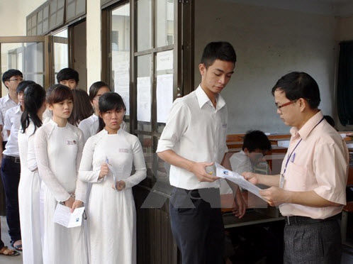 Giải đáp "nóng" hàng loạt thắc mắc về kỳ thi tốt nghiệp THPT 2015 Giải đáp "nóng" hàng loạt thắc mắc về kỳ thi tốt nghiệp THPT 2015