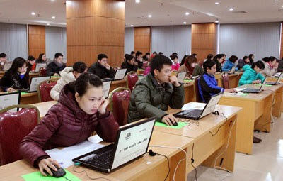 Hà Nội: Tốt nghiệp thủ khoa đại học không phải thi tuyển công chức Hà Nội: Tốt nghiệp thủ khoa đại học không phải thi tuyển công chức