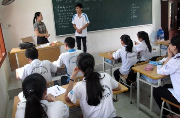 Học sinh càng học cao càng thụ động và mất tự tin