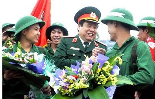 Sinh viên đang học có được tạm hoãn nghĩa vụ quân sự? Sinh viên đang học có được tạm hoãn nghĩa vụ quân sự?
