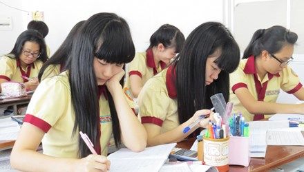 Thiếu công bằng nếu được điểm tối đa khi có chứng chỉ ngoại ngữ