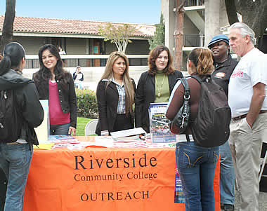 Trường cao đẳng cộng đồng Riverside Mỹ