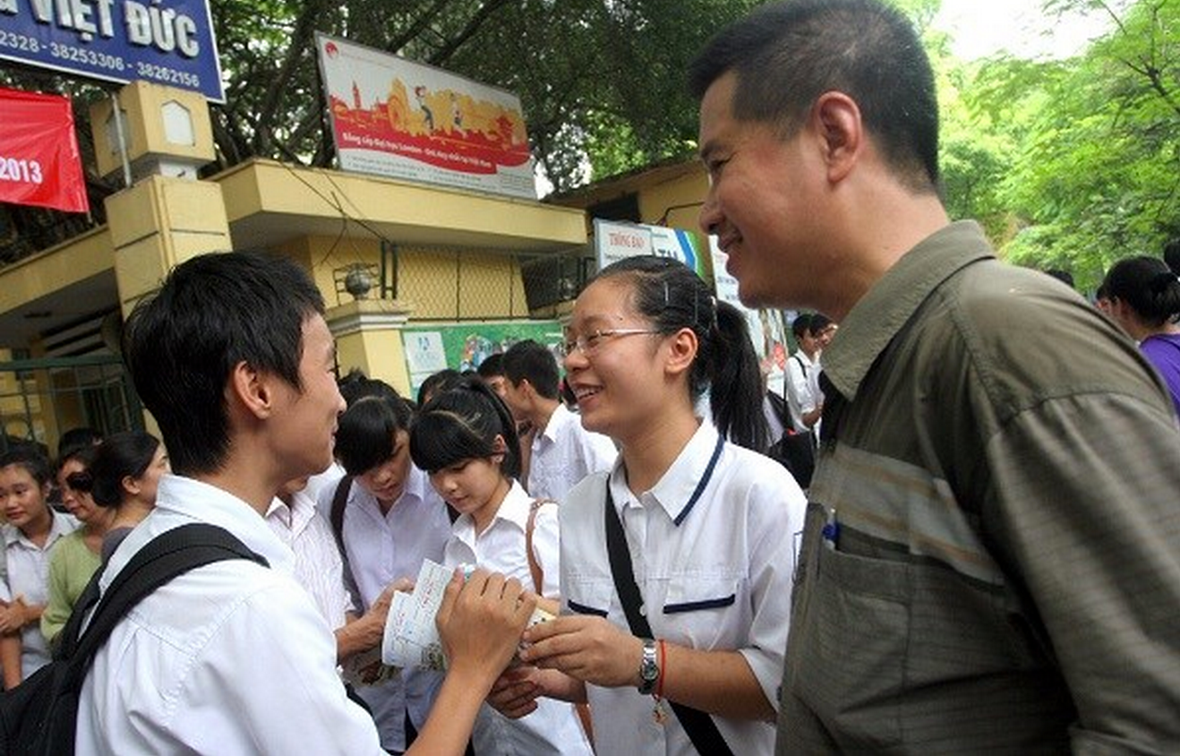 Tuyển sinh 2015: Sẽ có đề thi mẫu nhưng không công bố cấu trúc đề thi Tuyển sinh 2015: Sẽ có đề thi mẫu nhưng không công bố cấu trúc đề thi