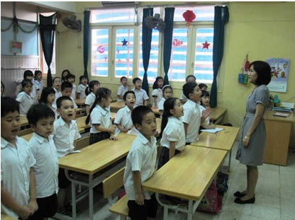 "Cấm thi" lớp 6: Phụ huynh, học sinh gặp khó "Cấm thi" lớp 6: Phụ huynh, học sinh gặp khó