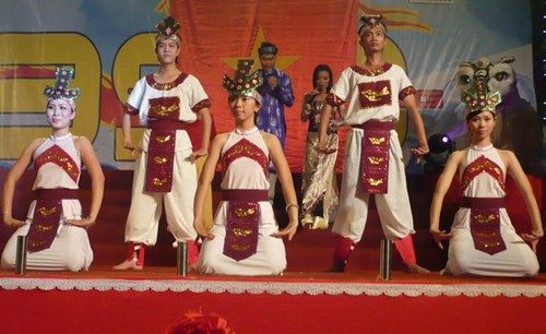 Cần Thơ: Khai mạc Hội thi Giai điệu tuổi hồng