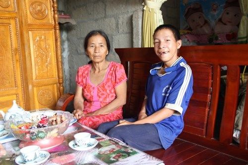 Trường THCS Lộc Sơn là một trong những điểm trường có học sinh bỏ học theo bố mẹ sang Lào làm ăn