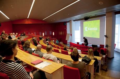 Tôi đi học... cách giúp đỡ - Ảnh 2