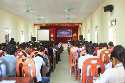 Trao 102 suất học bổng SOSHI cho học sinh THPT Nghệ An  - Ảnh 2