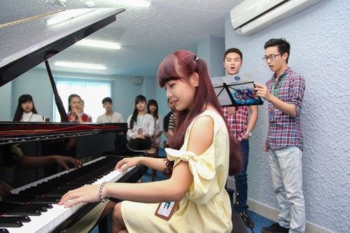 Trường ĐH ngoài công lập đầu tiên đào tạo ngành Thanh nhạc và Piano  - Ảnh 5